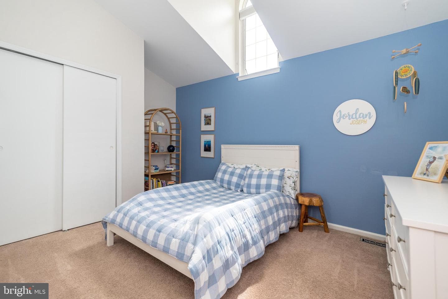 303 Stratford Court photo 31