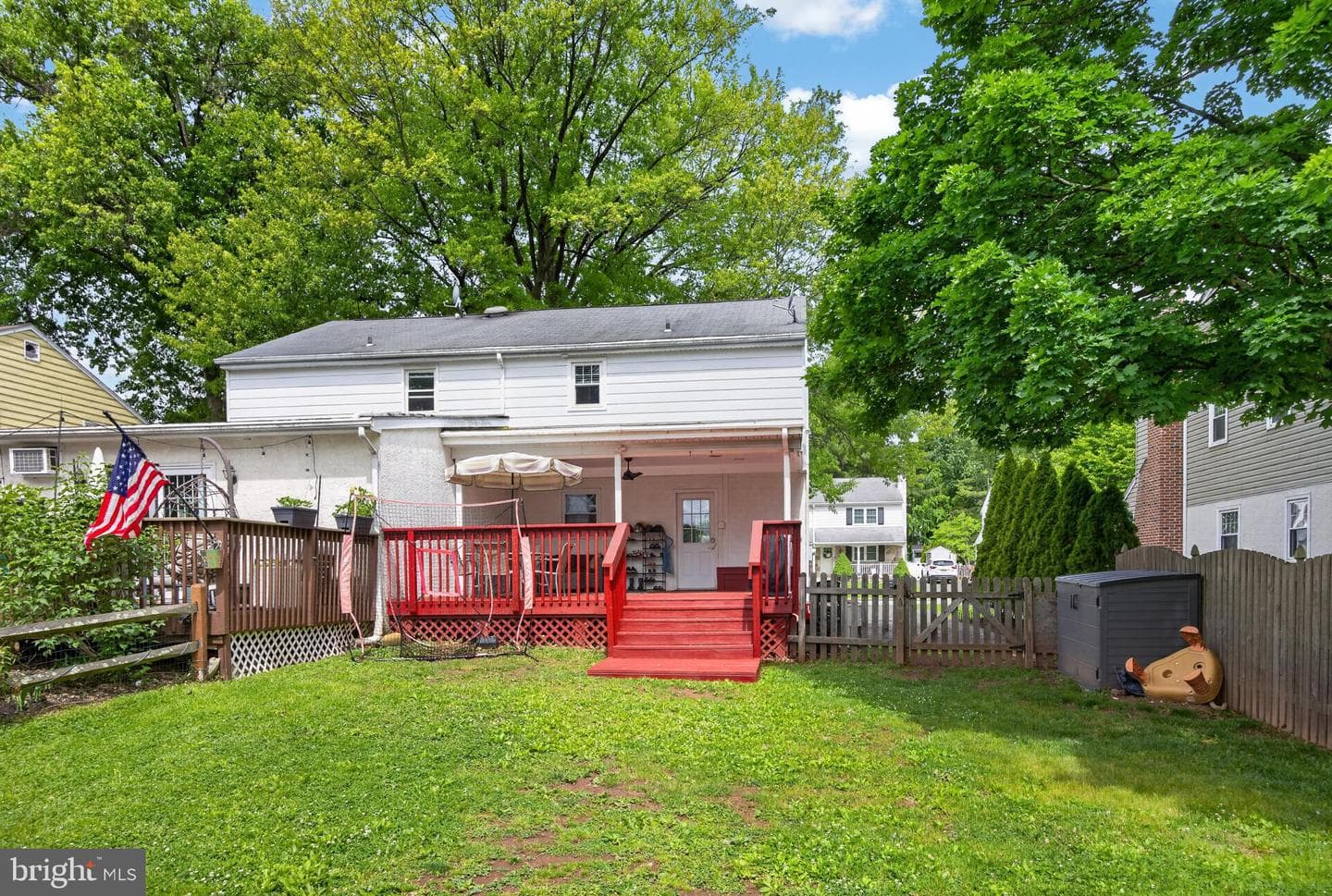 688 S 6th Avenue photo 31
