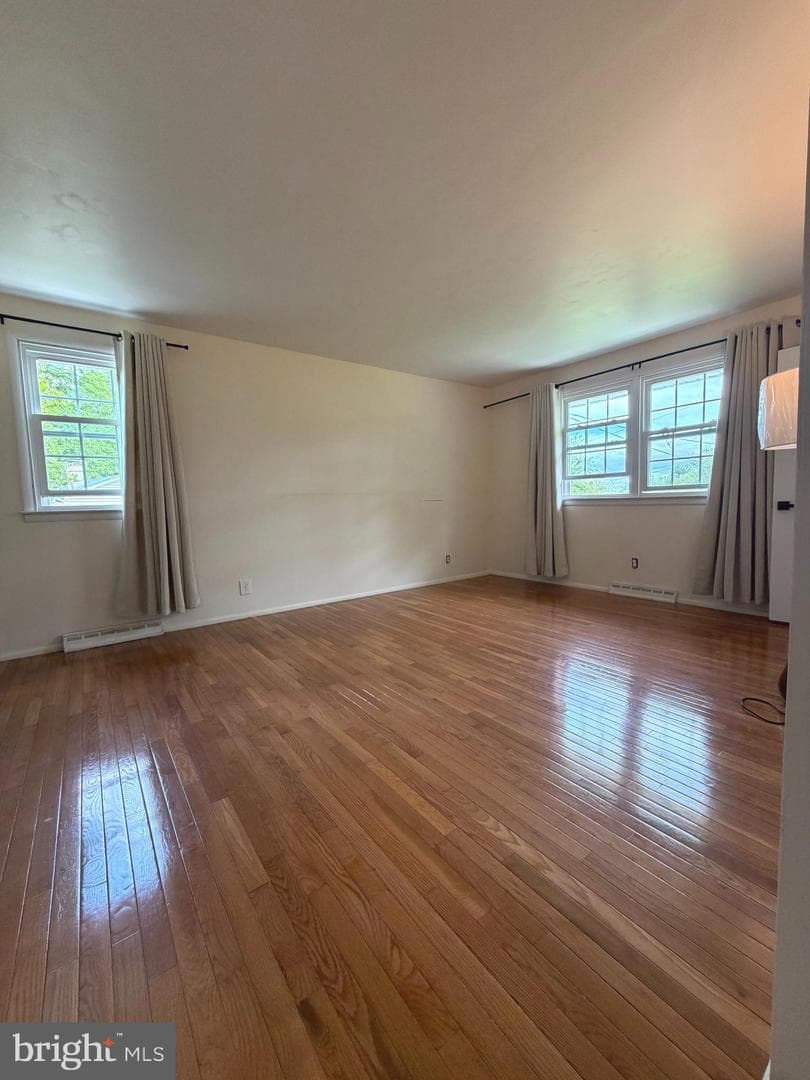 1207 Greenhill Road photo 4