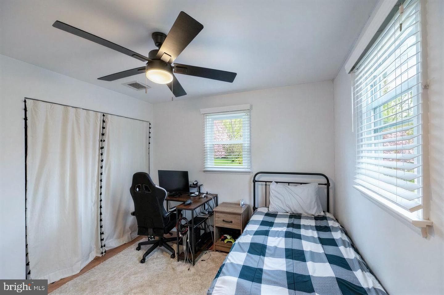 1113 E Prospect Avenue photo 35