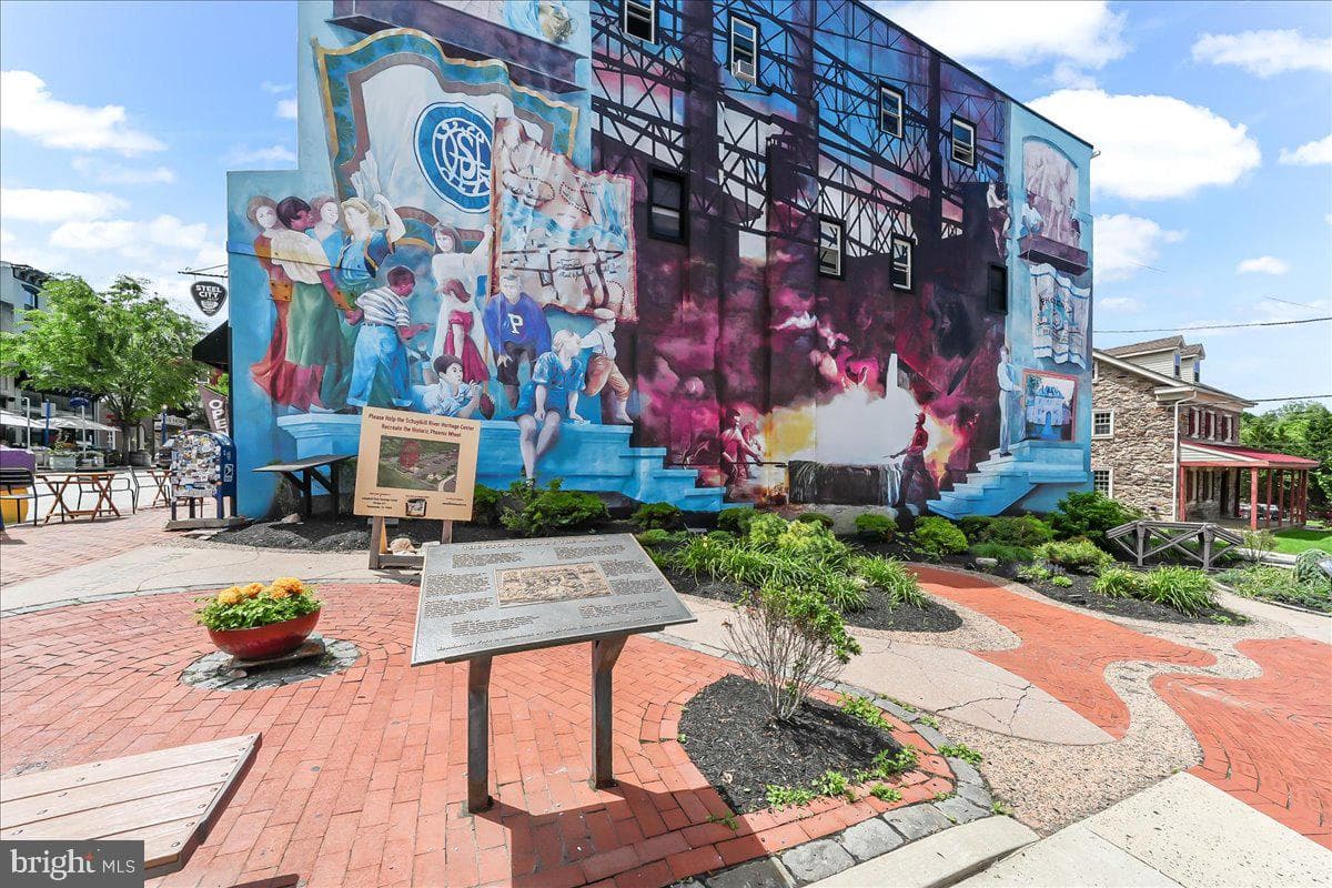 136 Walnut Street photo 39