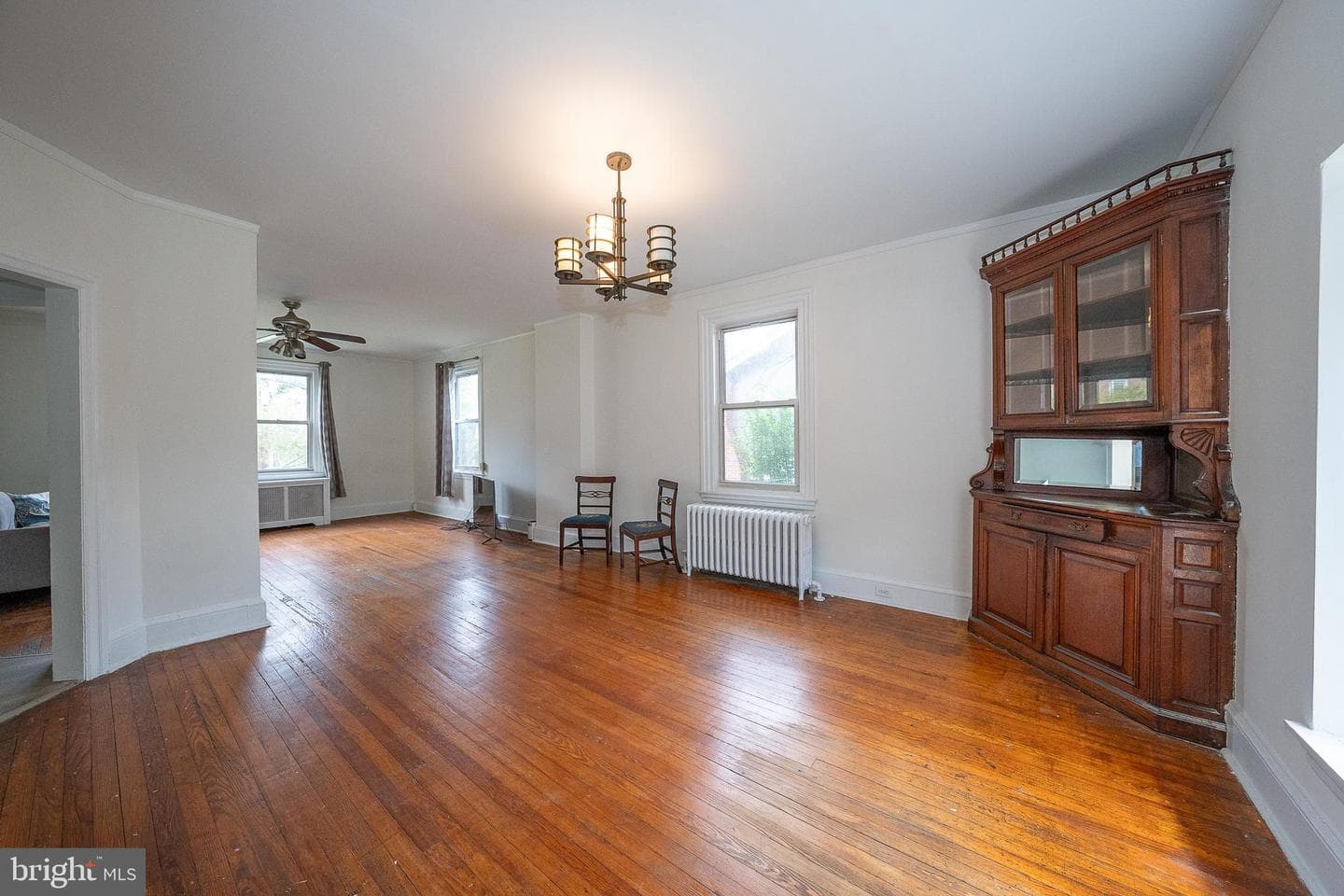 562 Barrett Avenue photo 12