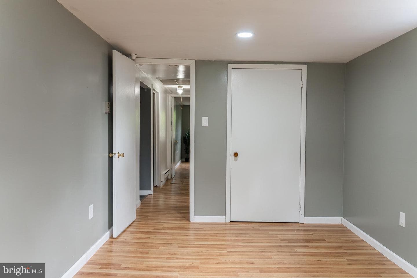 1606 N Line Street photo 20