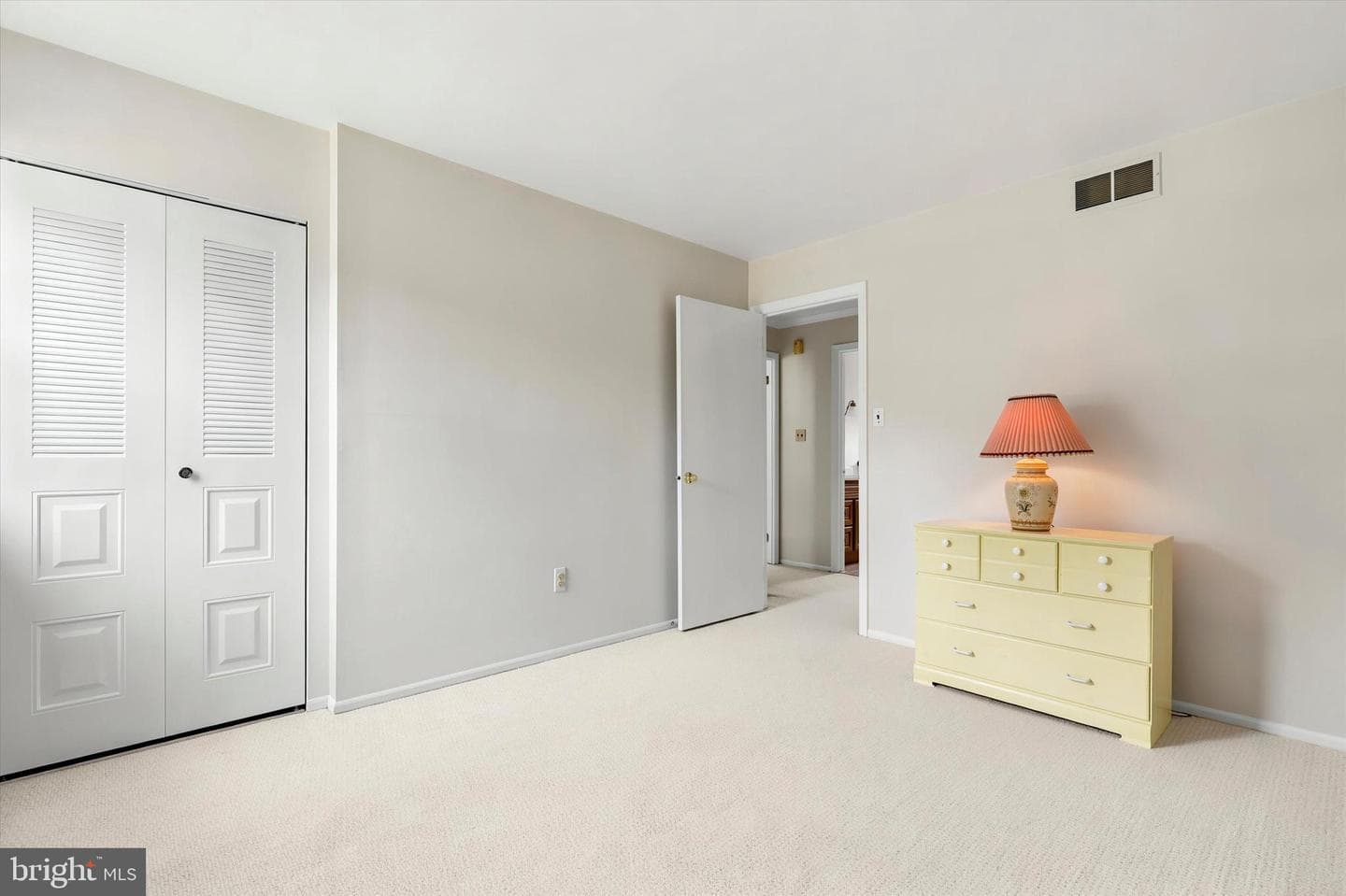 22 Woodstock Circle photo 31