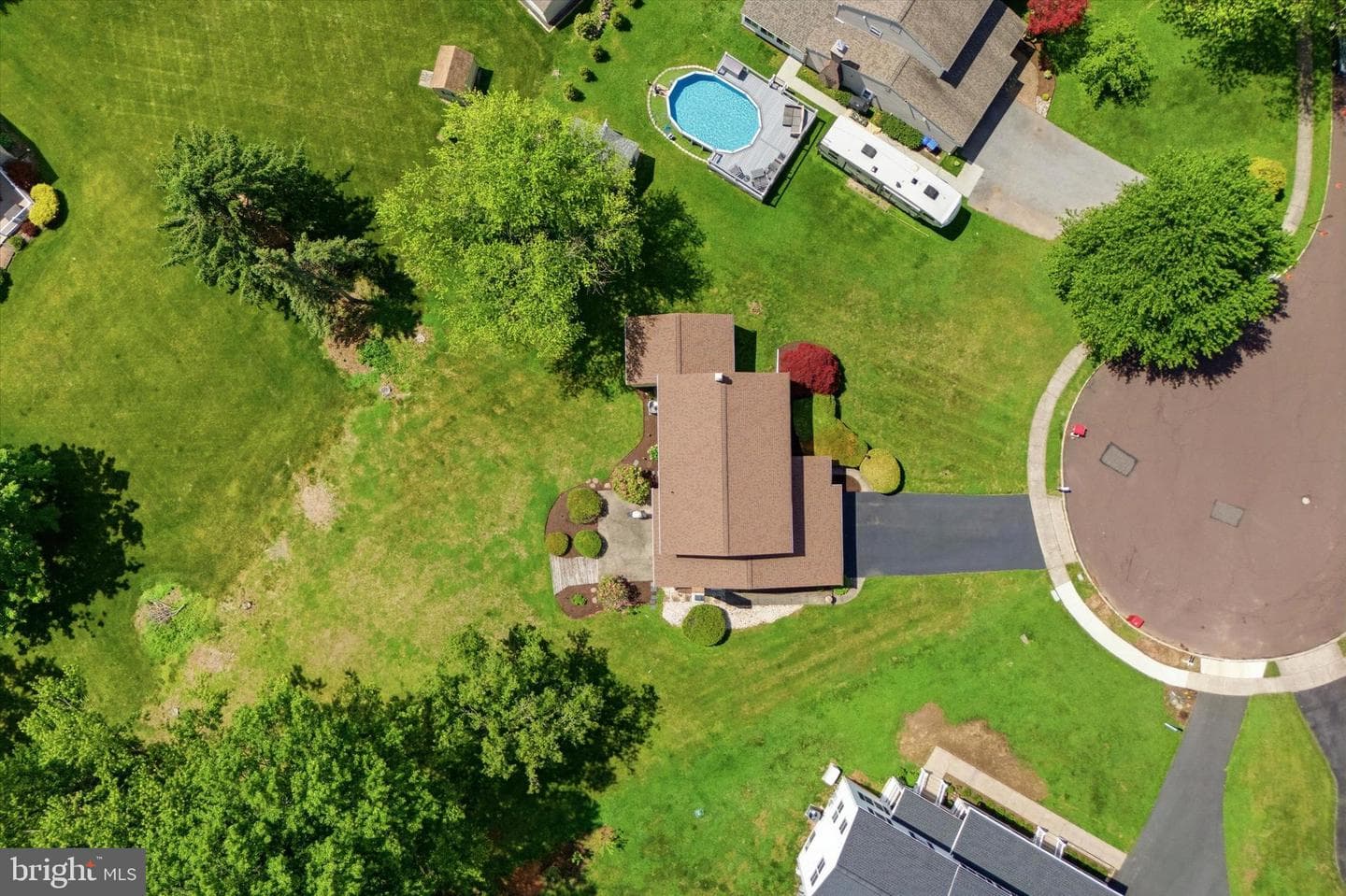 22 Woodstock Circle photo 41