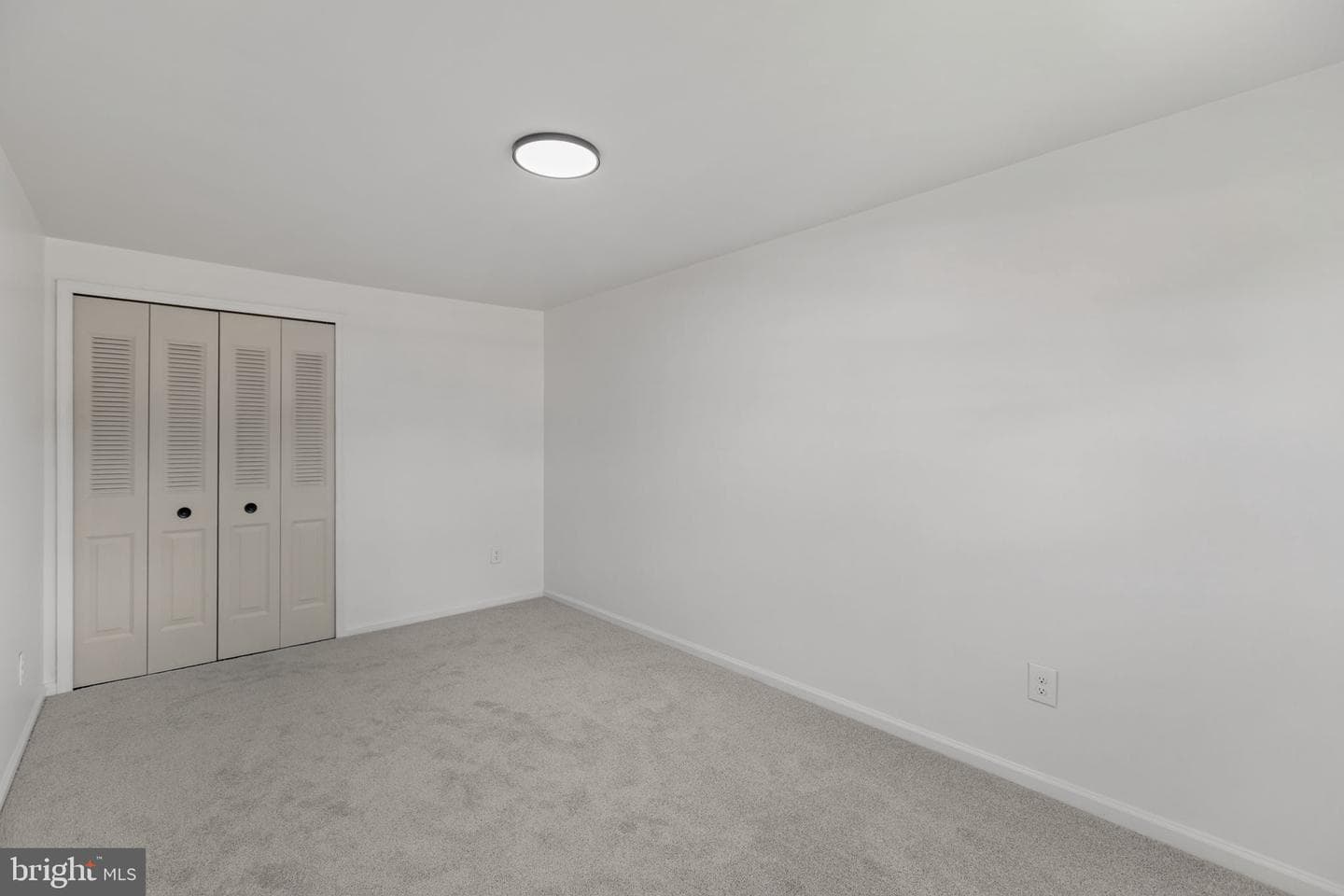 110 Orchard Court photo 22