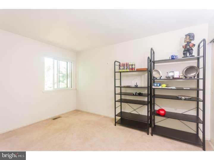 601 Bismark Way photo 11