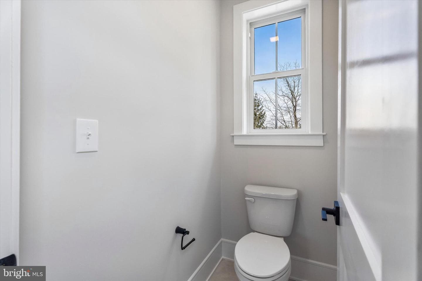 4 Anglesey Lane photo 32