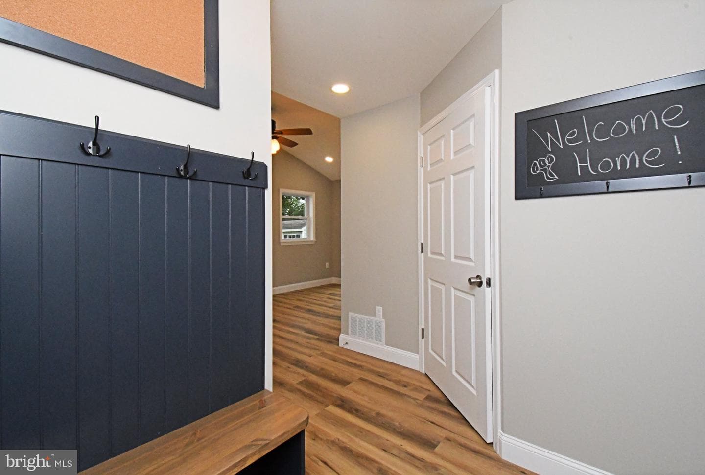 306 Independence Road photo 10
