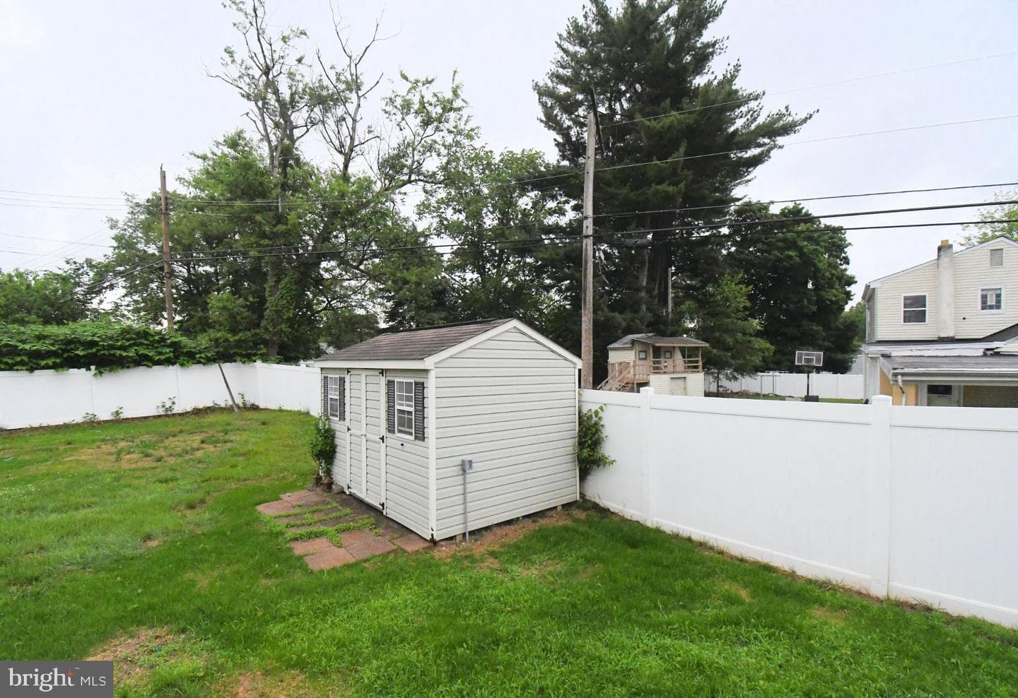 306 Independence Road photo 39