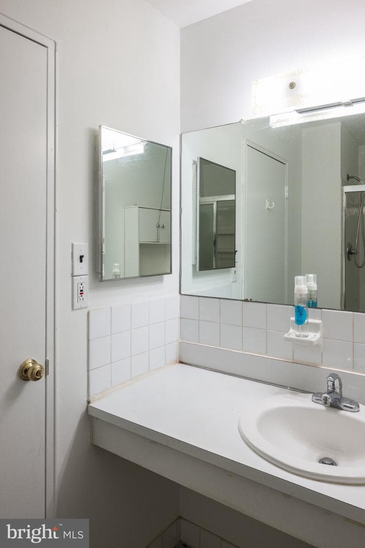 501 Bethlehem Pike #12-K photo 14
