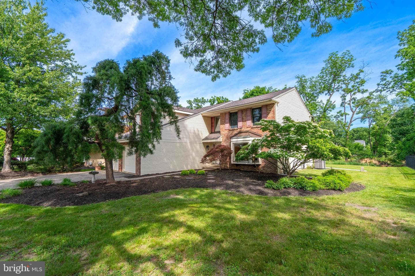 890 Village Circle photo 3