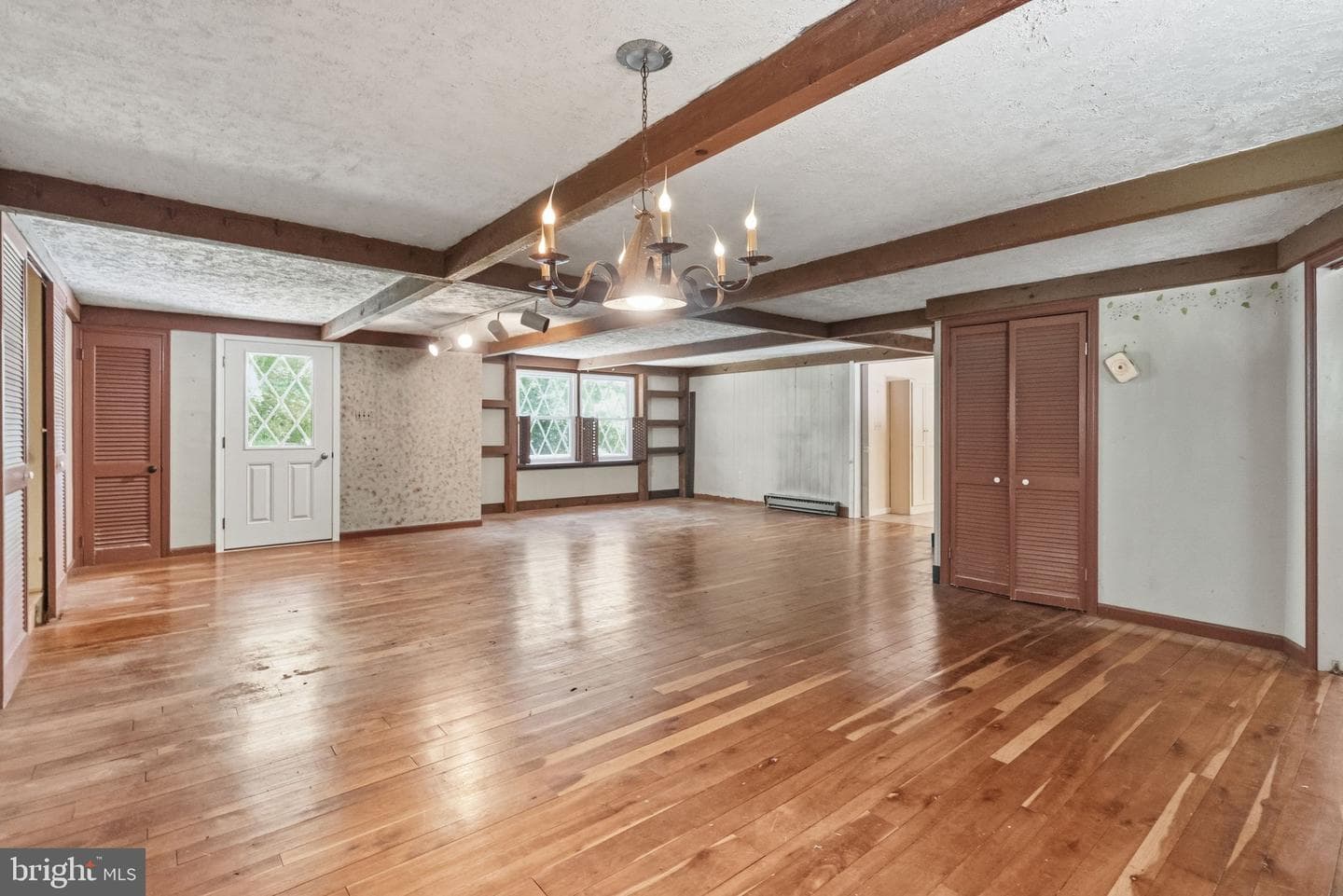 1701 Bahr Road photo 11