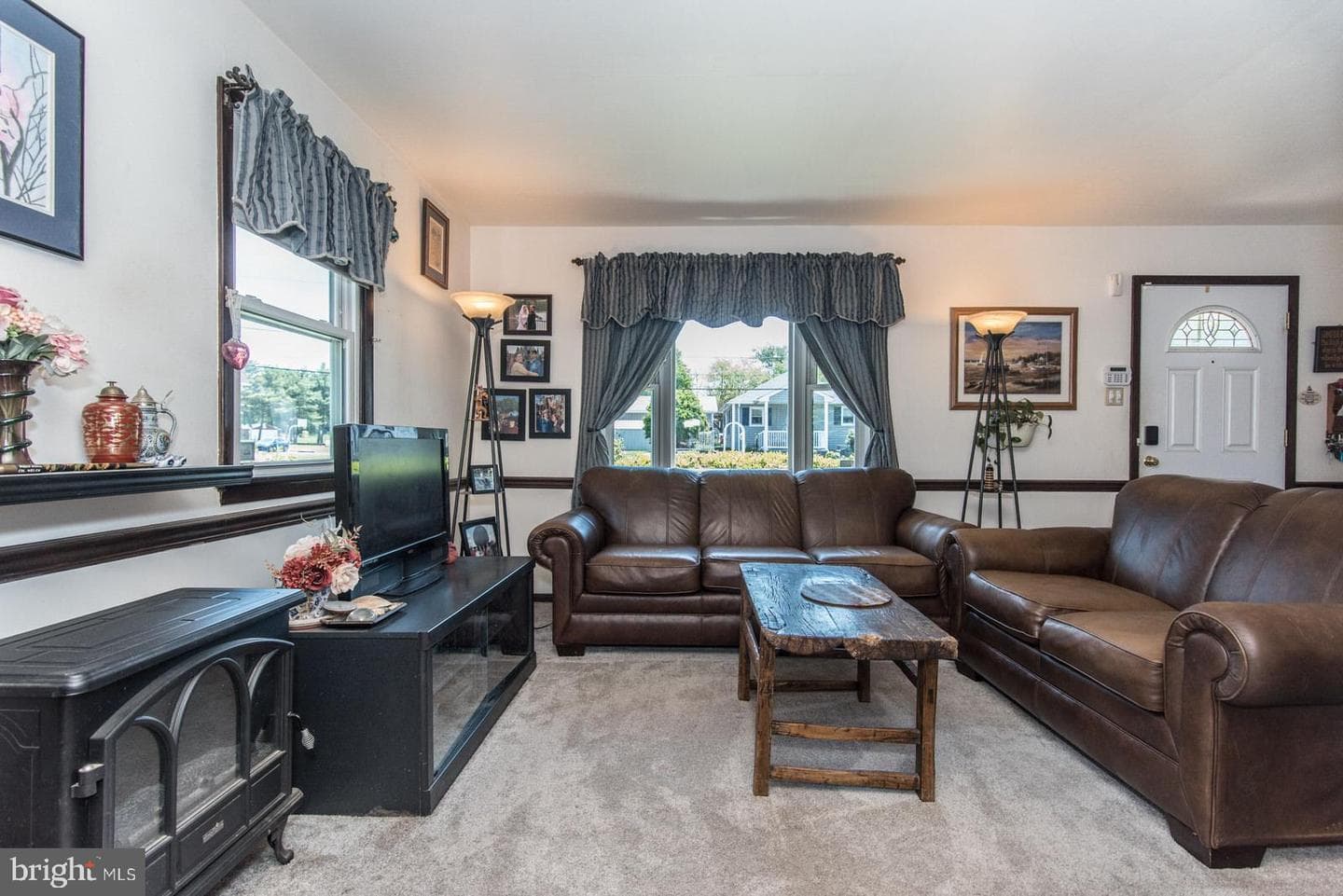 747 Logan Street photo 4