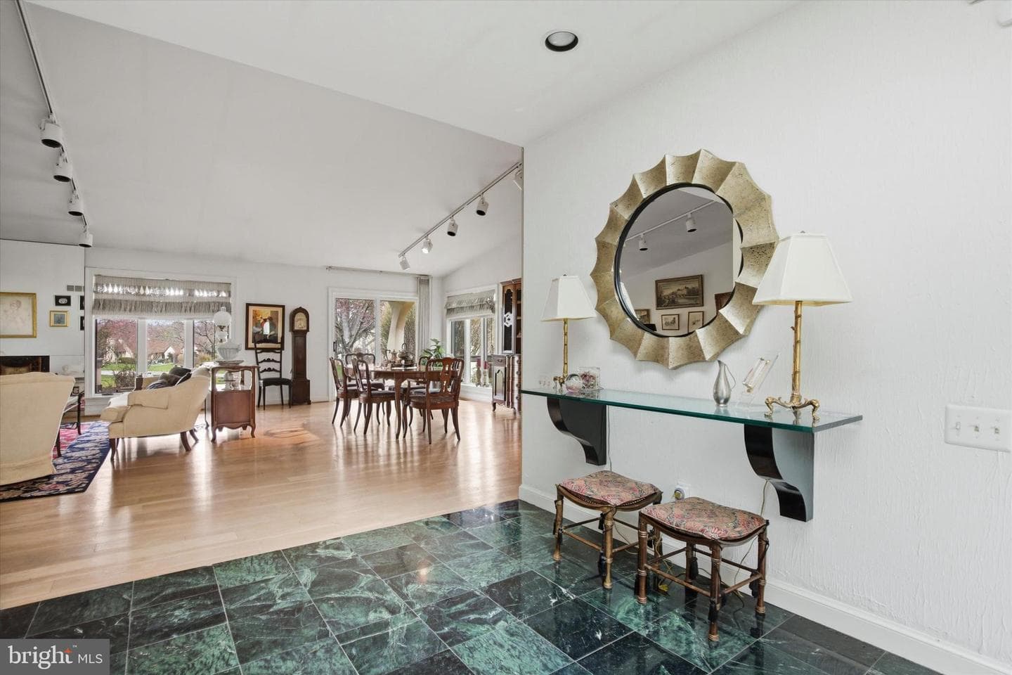 12 Withers Lane photo 3