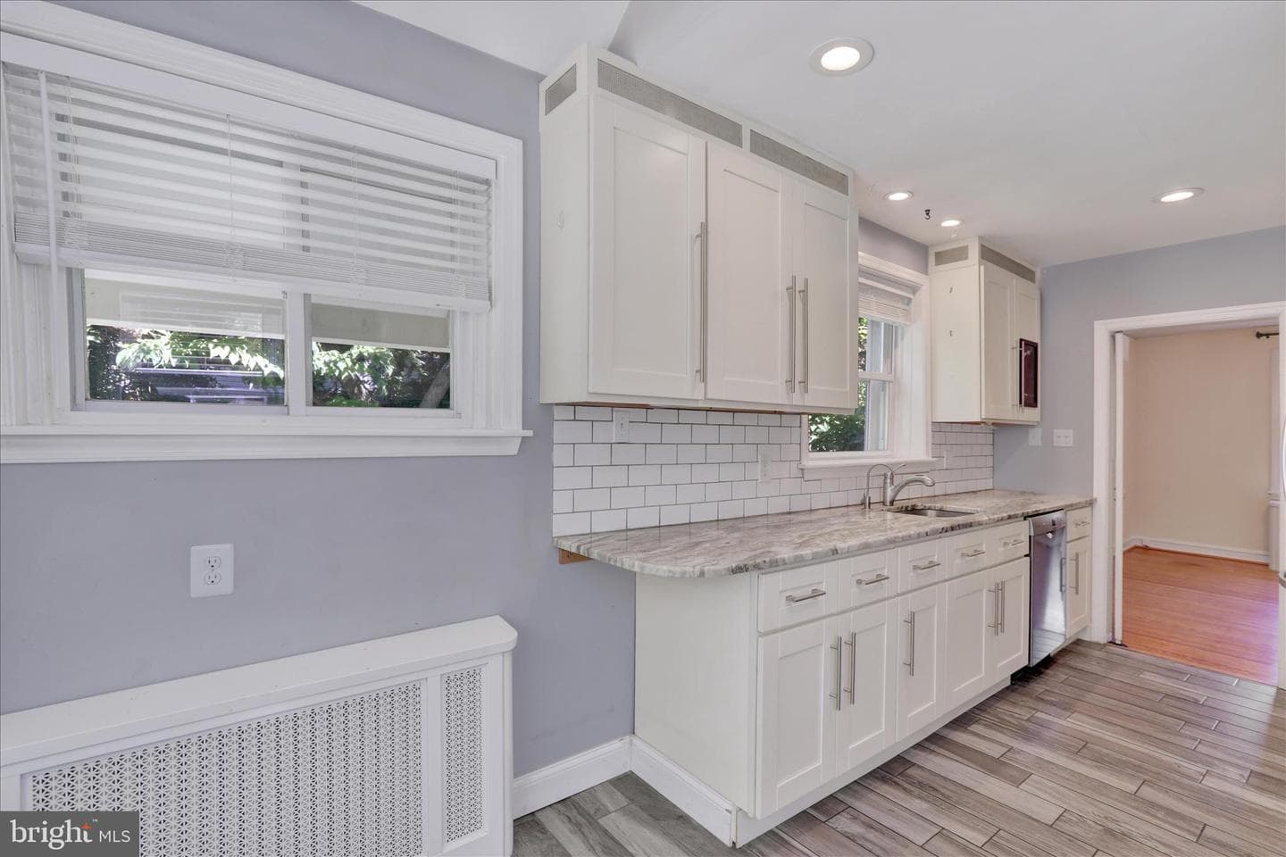 522 Raab Street photo 13