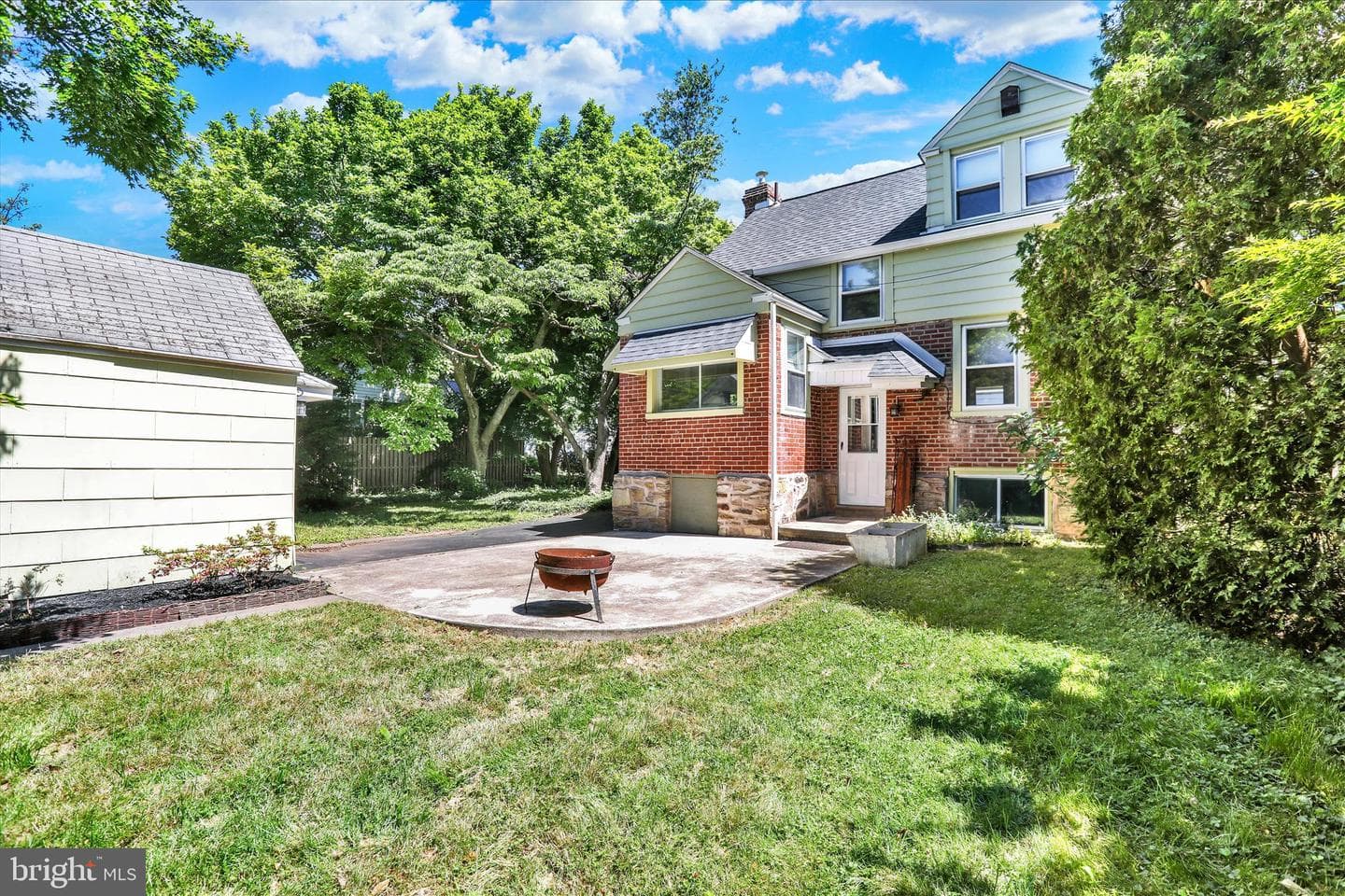 522 Raab Street photo 28