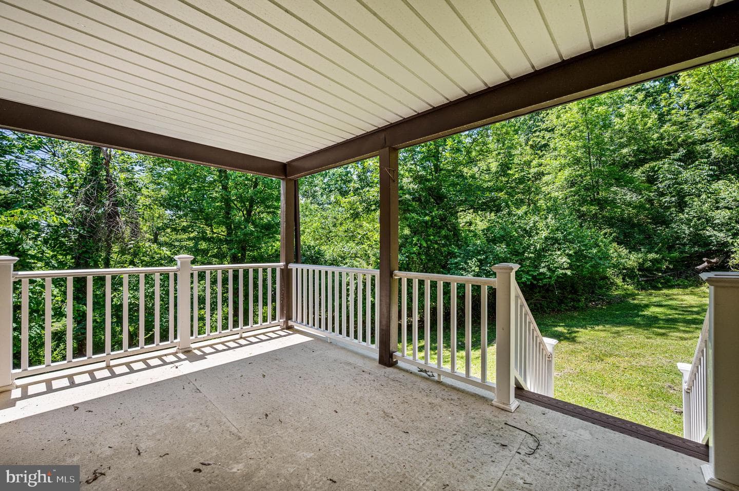 748 Centennial Court photo 29