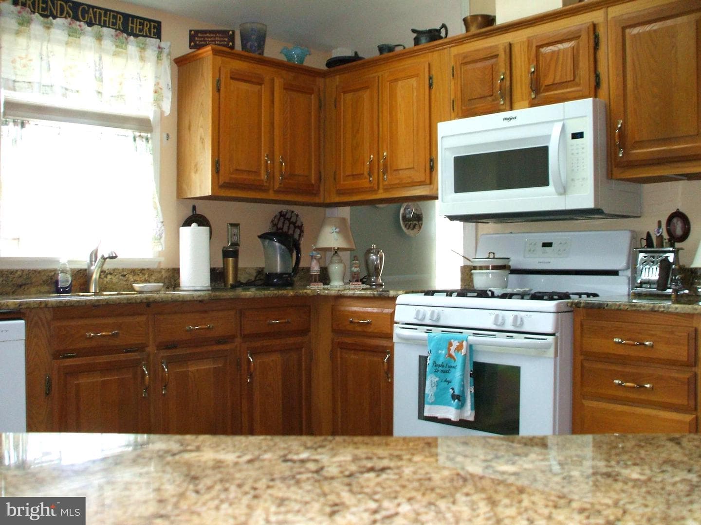 14 Woodbine Court W photo 8