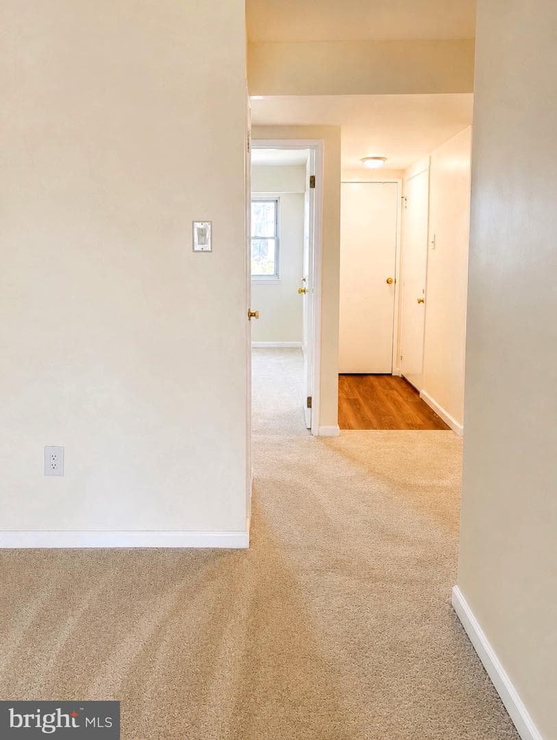 511 Meadowview Ln # 511 photo 7
