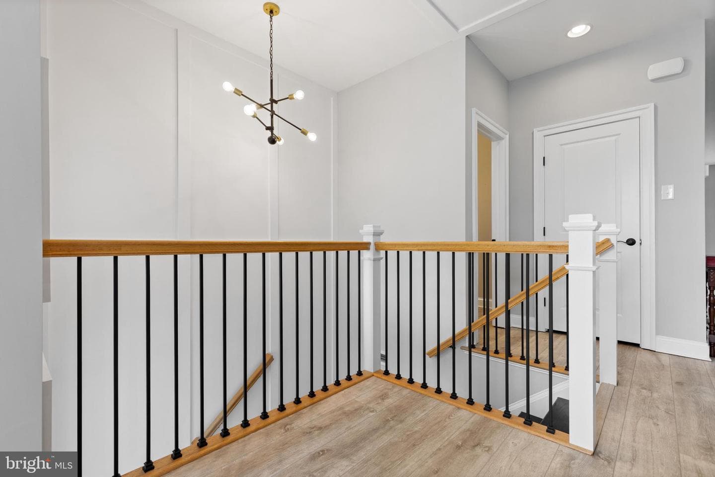4113 Addison Court photo 3
