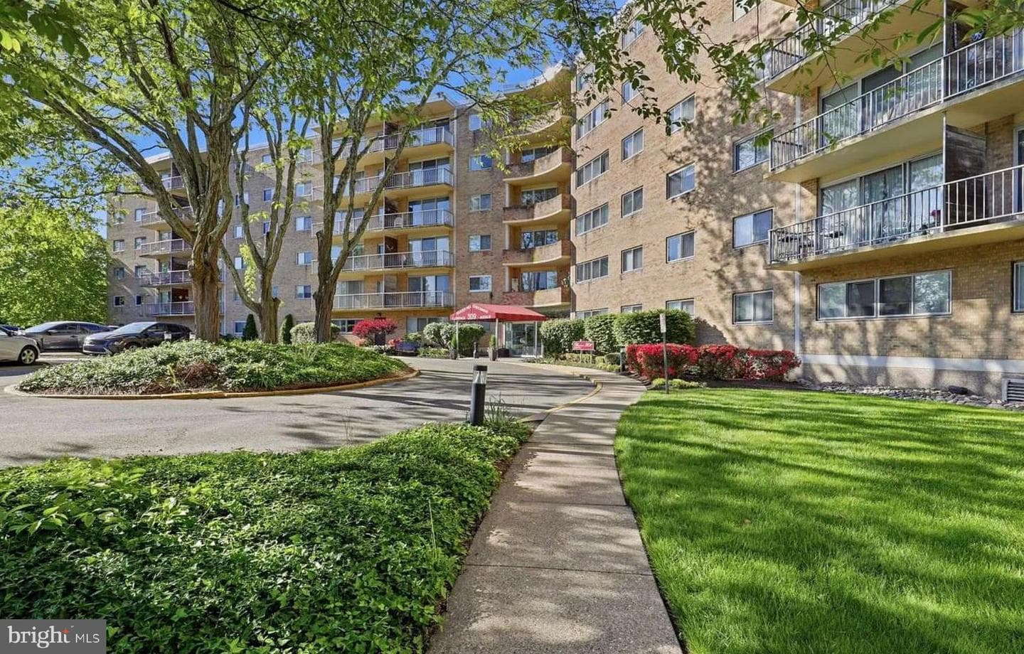 309 Florence Avenue #205-N photo 30