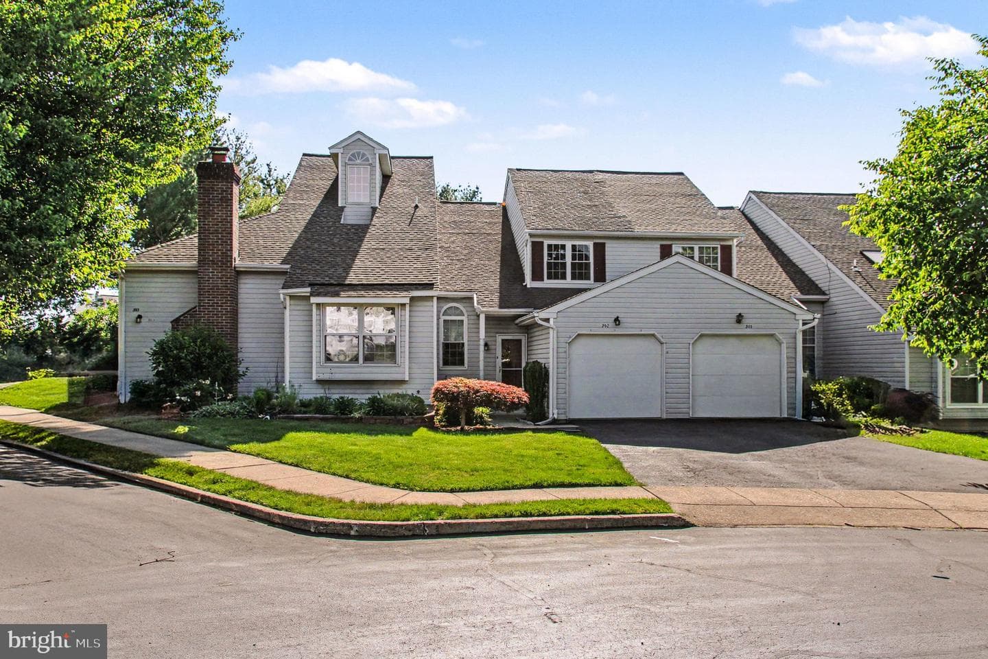 302 Somerset Court