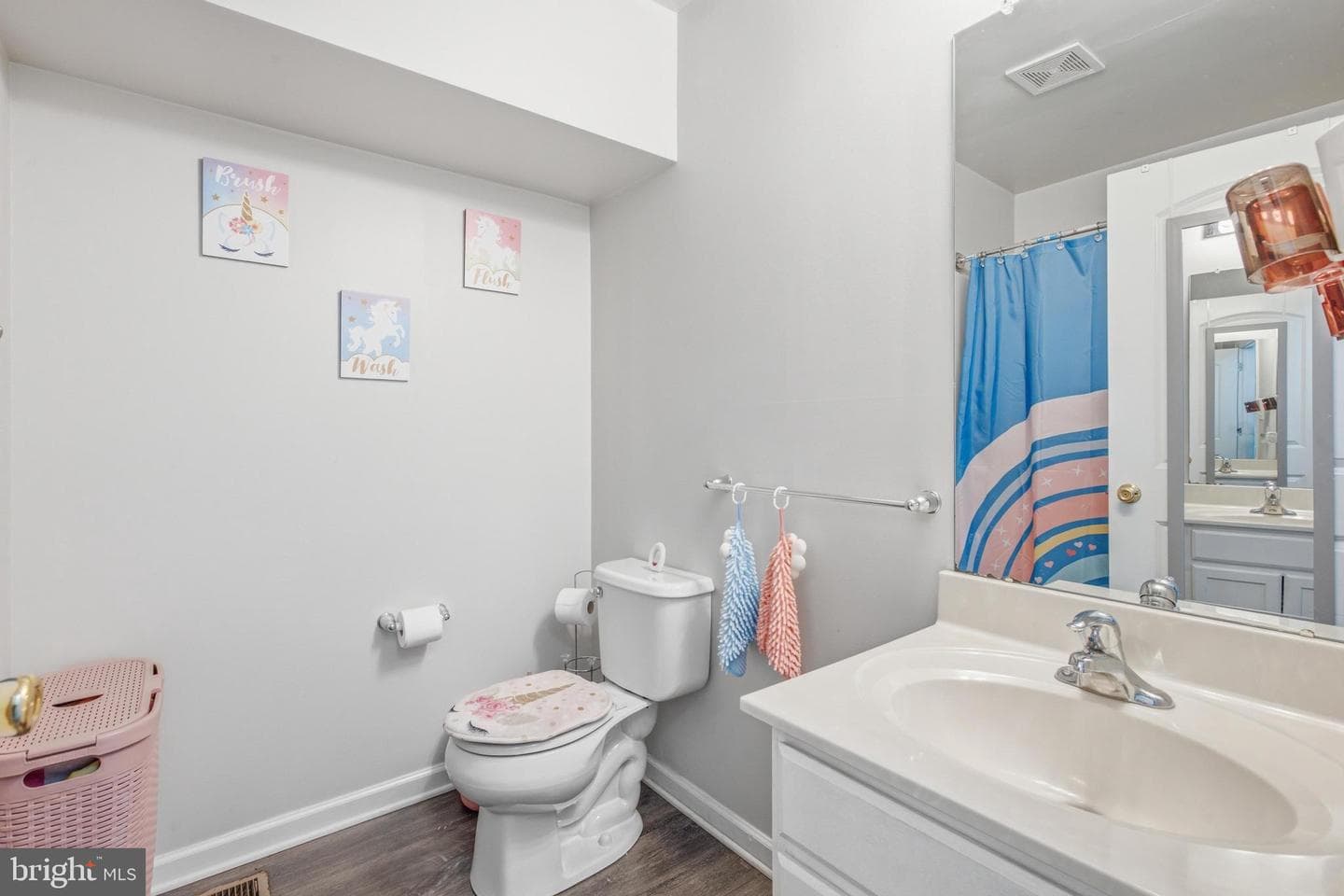 135 S Charlotte Street photo 20