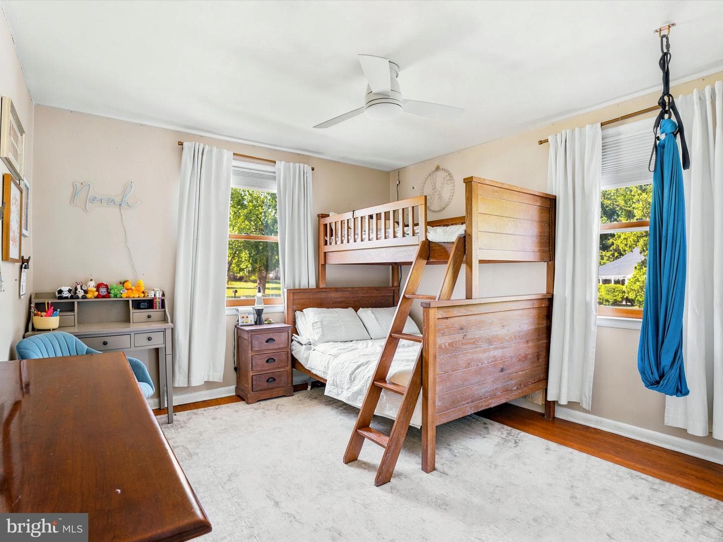 1420 Manor Lane photo 25
