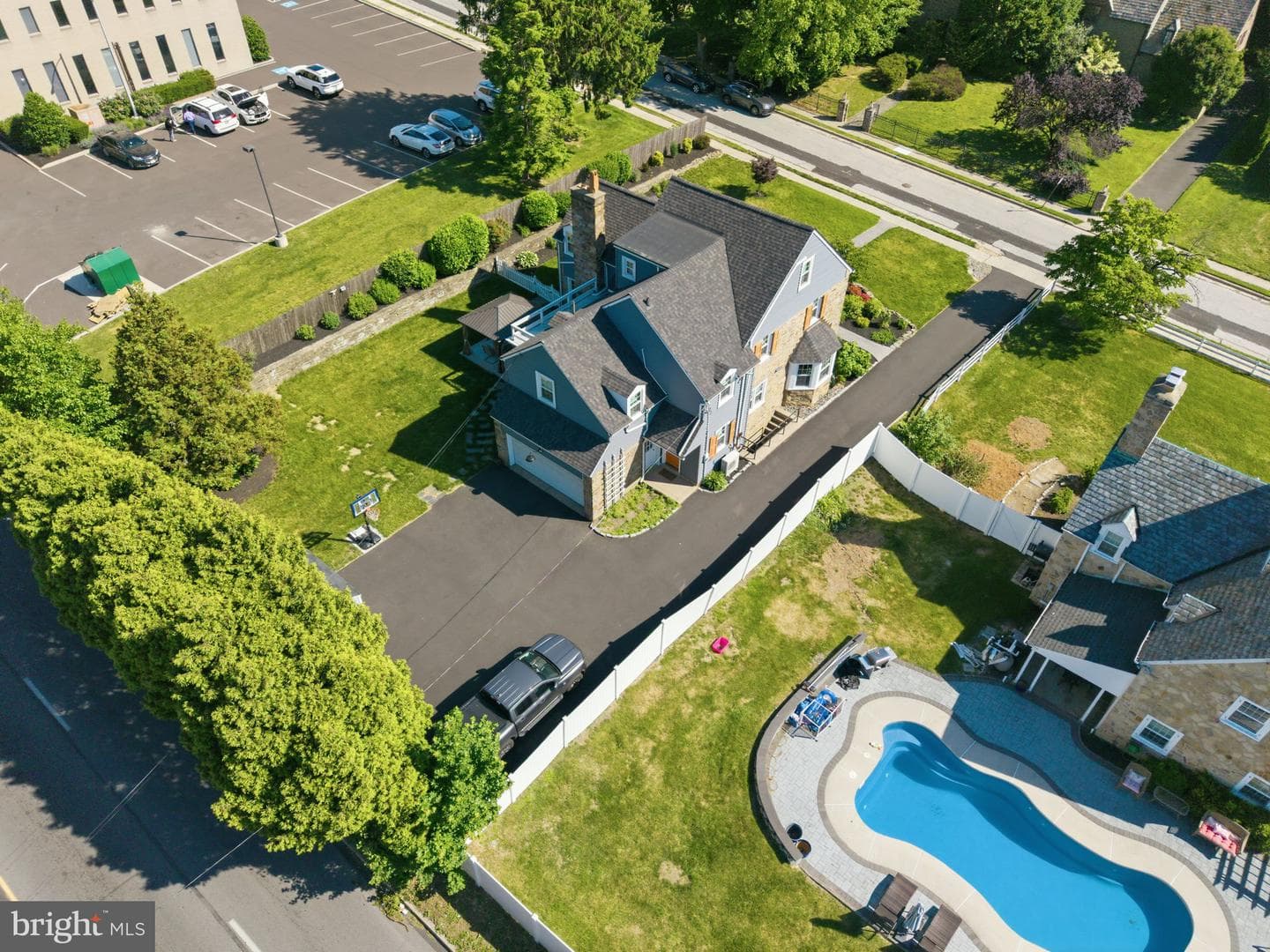 1242 Gordon Road photo 43