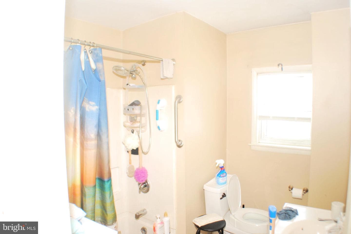224 W 5th Street photo 10