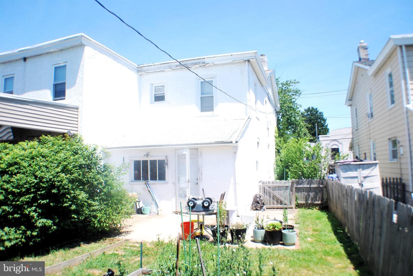 224 W 5th Street photo 4