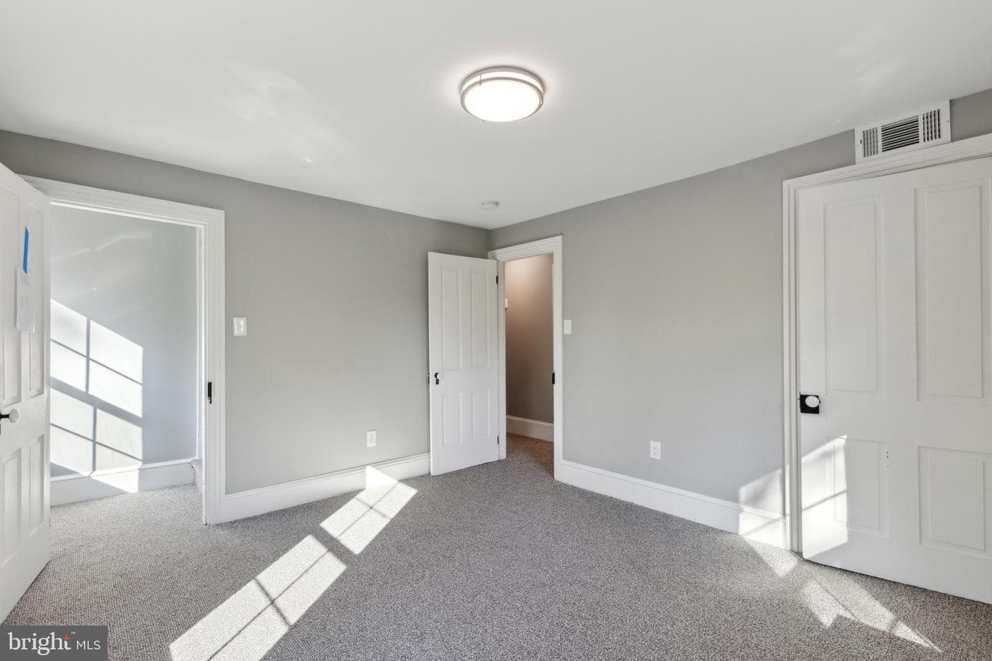 103 N Main Street photo 30