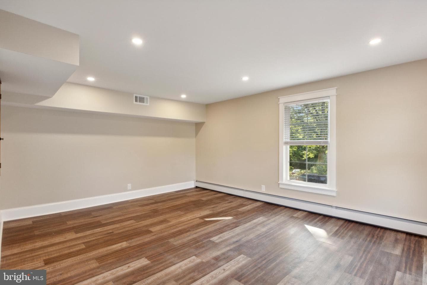 103 N Main Street photo 64