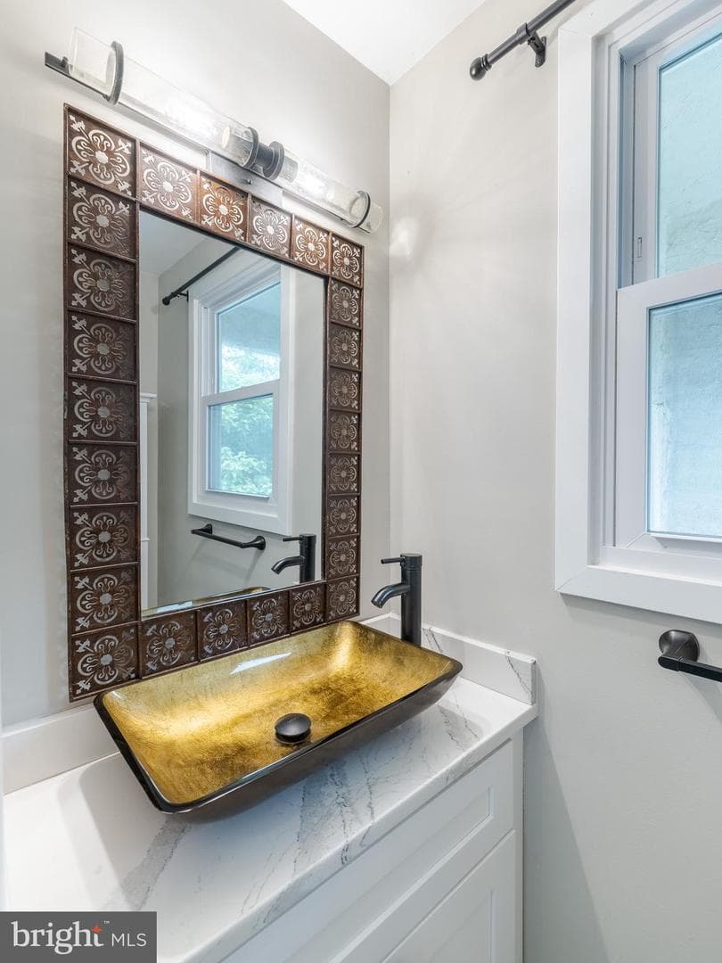 13 Mele Avenue photo 31