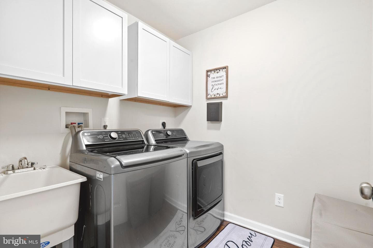 420 Sweet Bay Lane photo 17