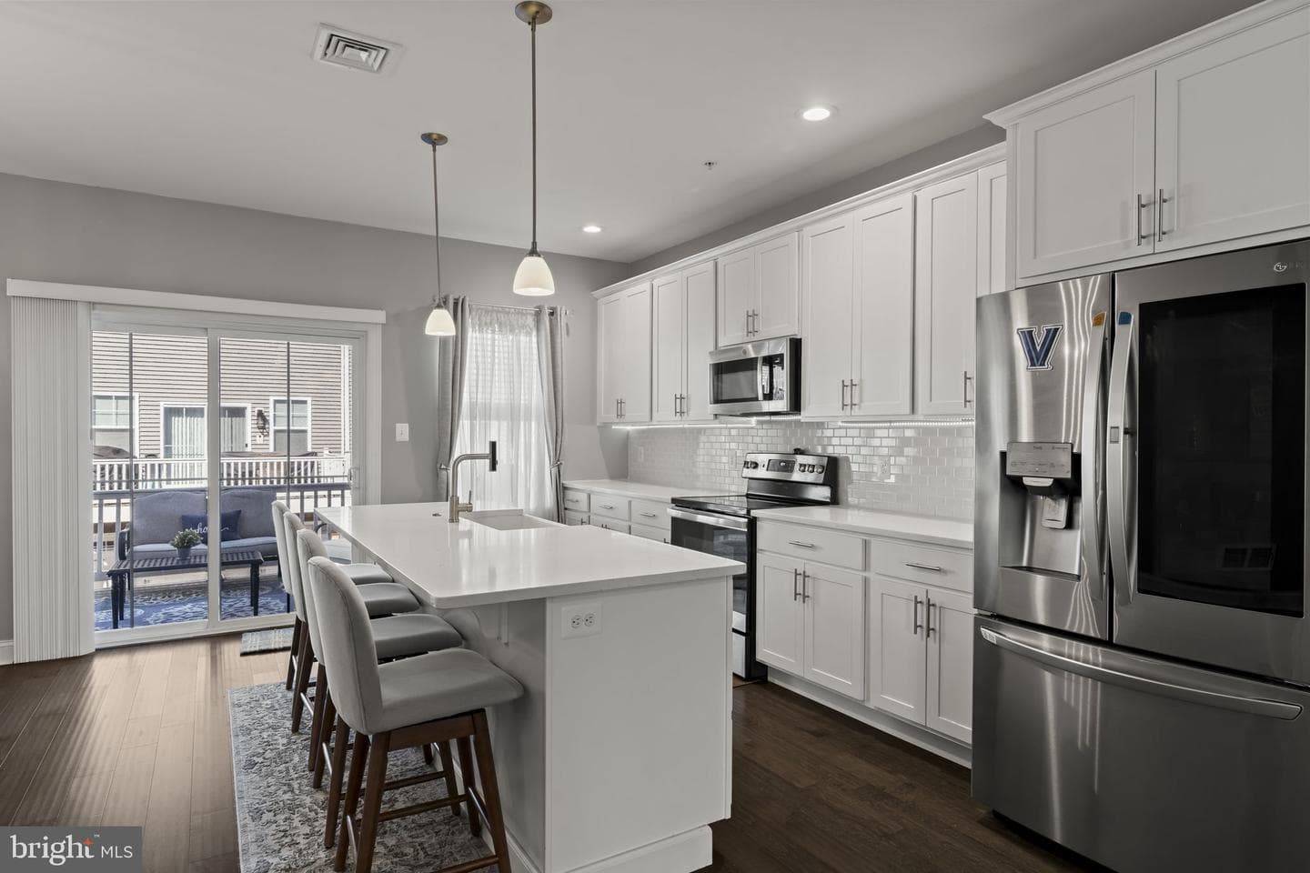 428 Hurst Street photo 12