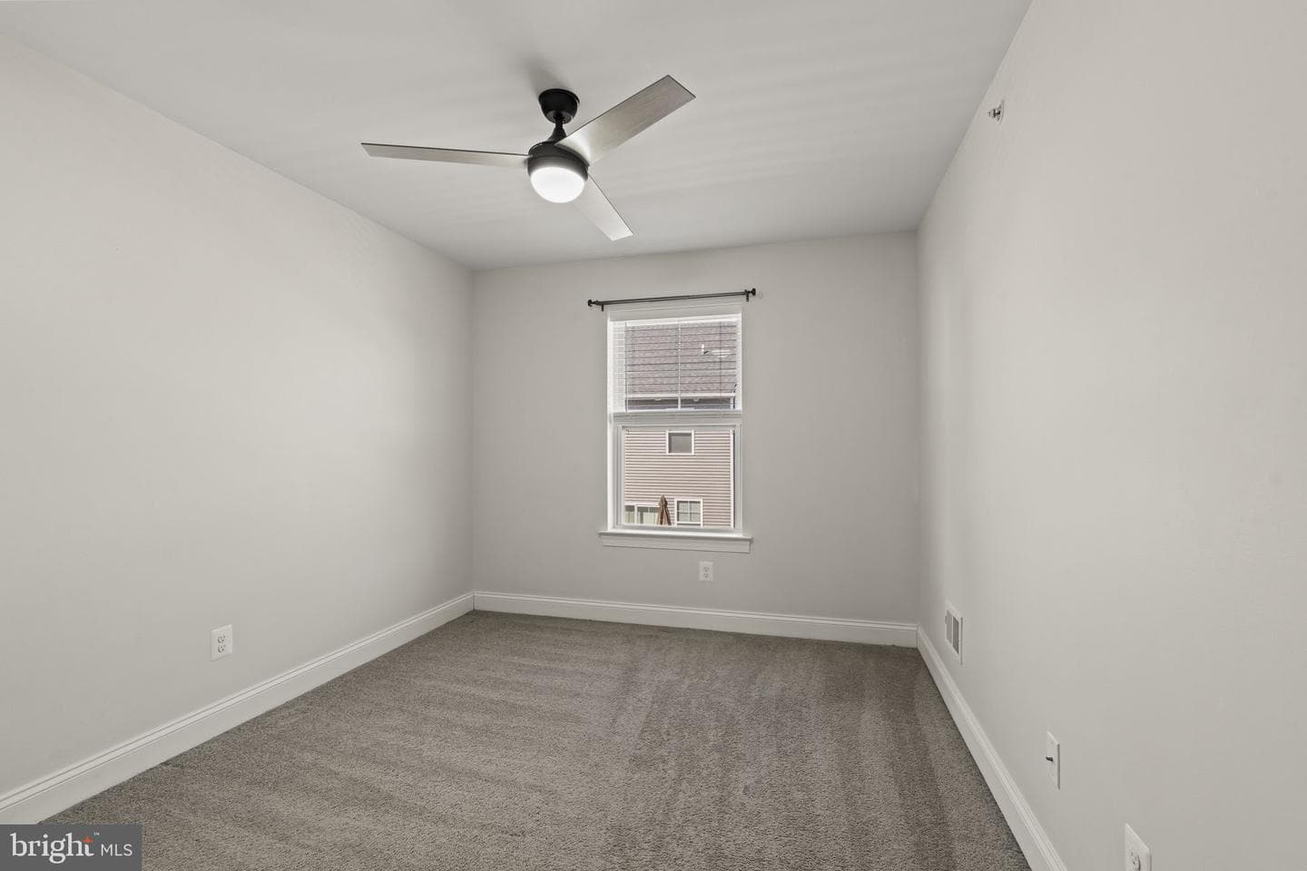 428 Hurst Street photo 26