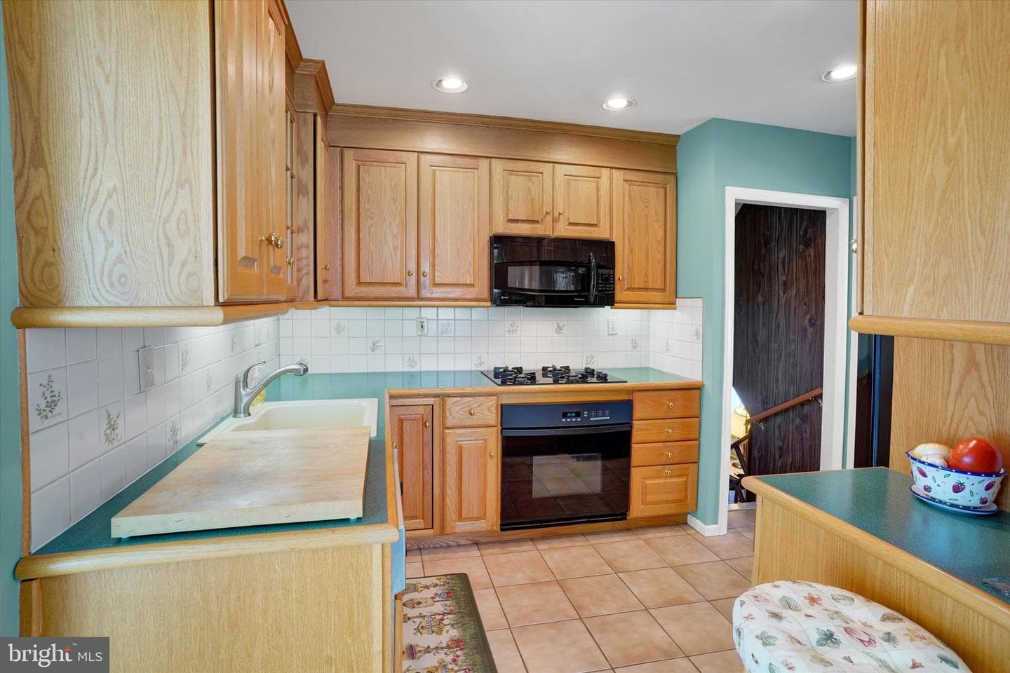 1617 Cherry Lane photo 6