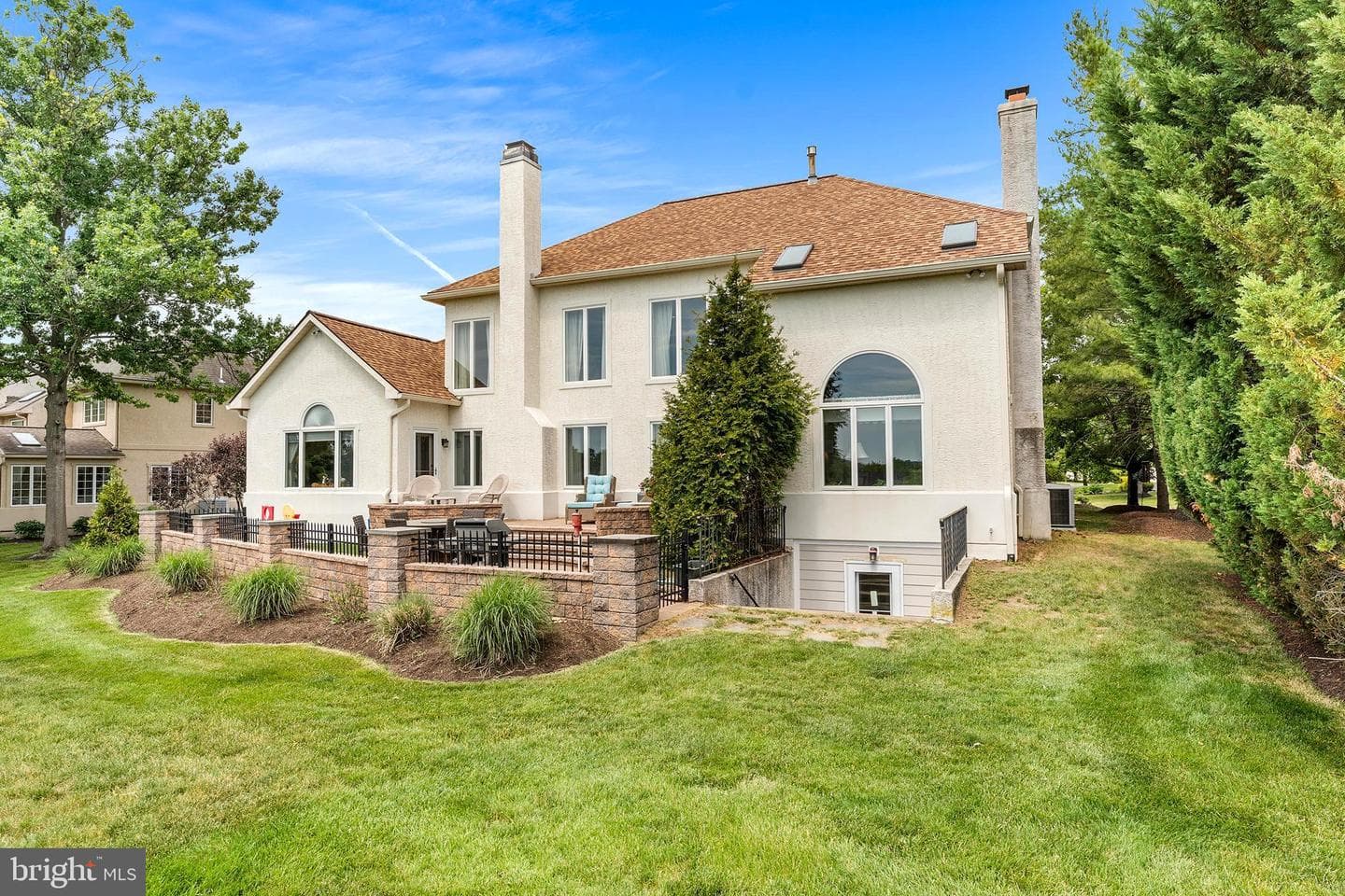 106 Inverness Dr photo 4