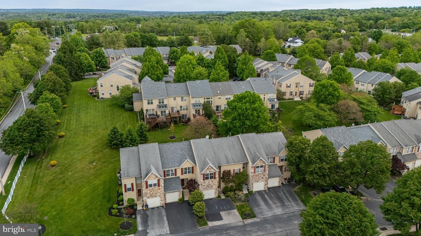 80 Chadwick Circle photo 58