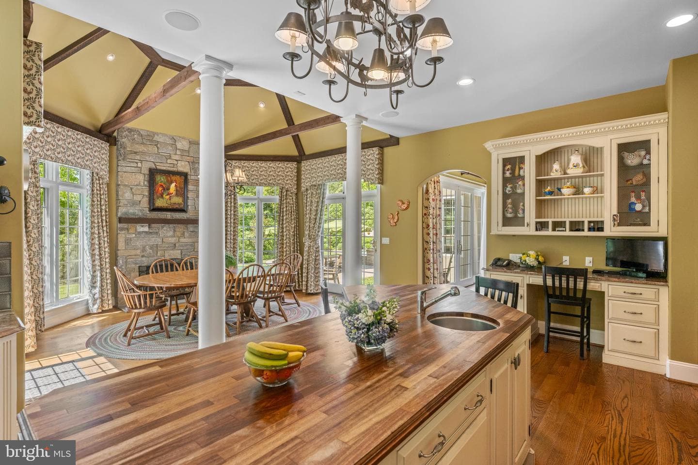 6 Wedgewood Drive photo 24