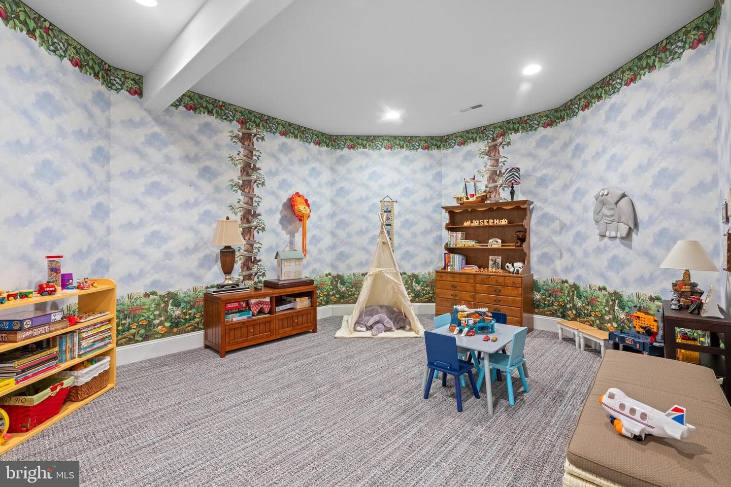 6 Wedgewood Drive photo 68