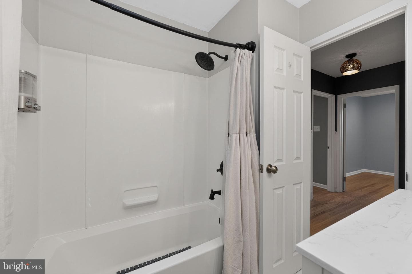 701 Abbey Lane photo 23