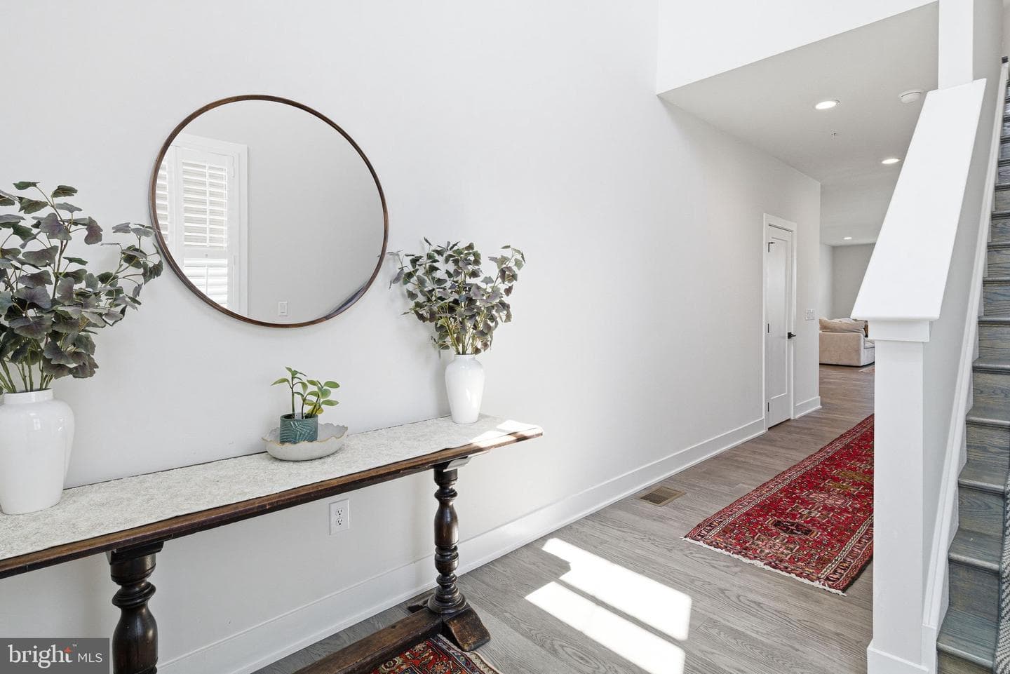 671 Levering Street photo 3
