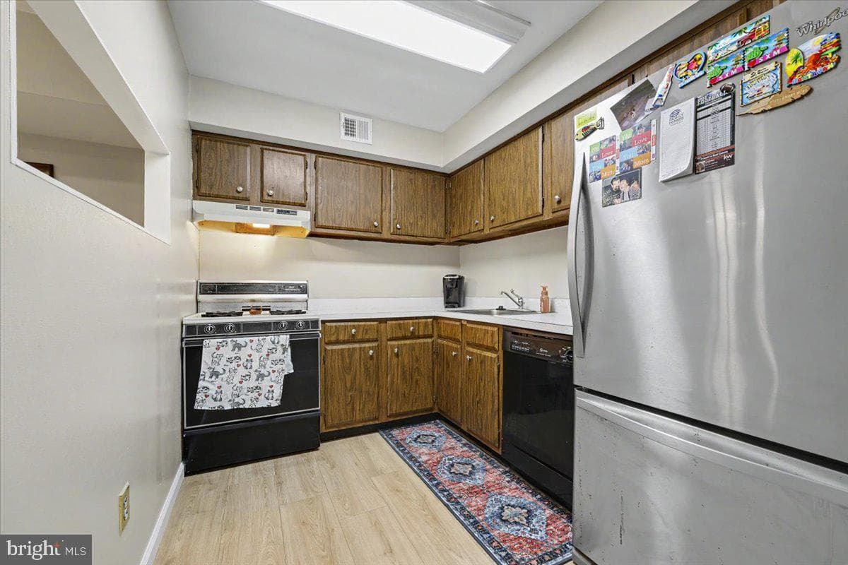 416 Stony Way #416 photo 14