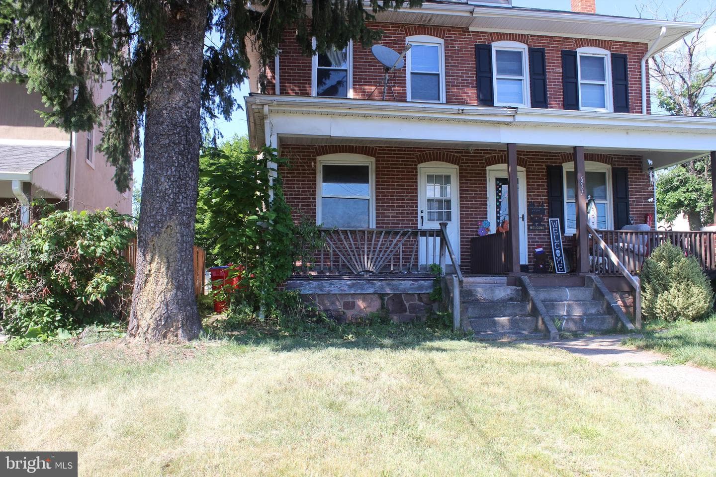659 Old Reading Pike photo 2