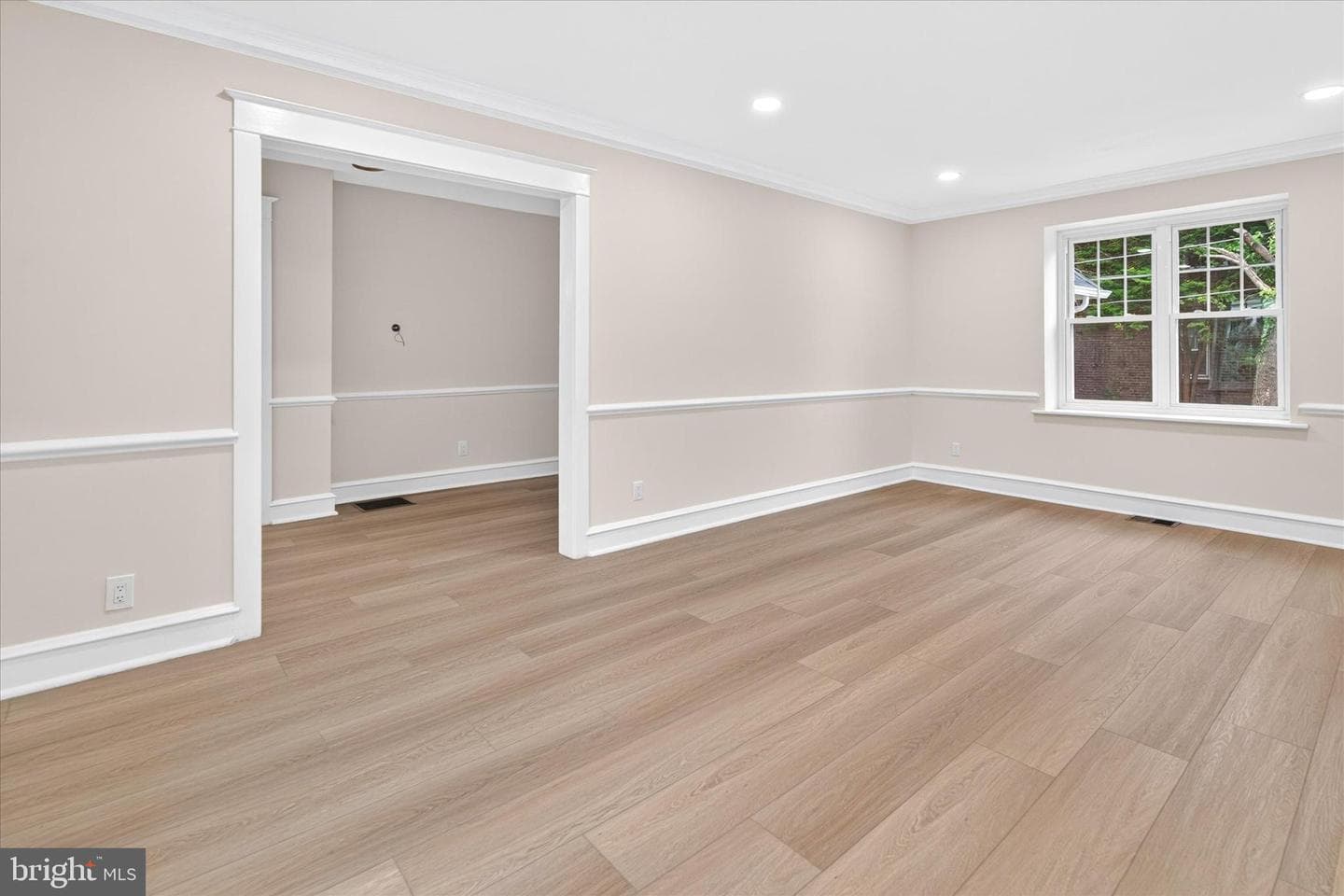 401 Carlton Avenue photo 12