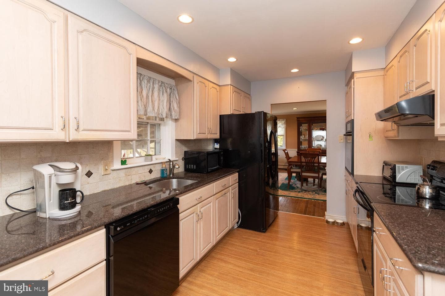 2332 Boyd Road photo 8