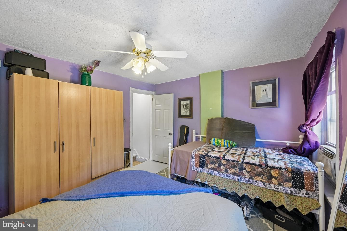 325 W Spring Avenue photo 18